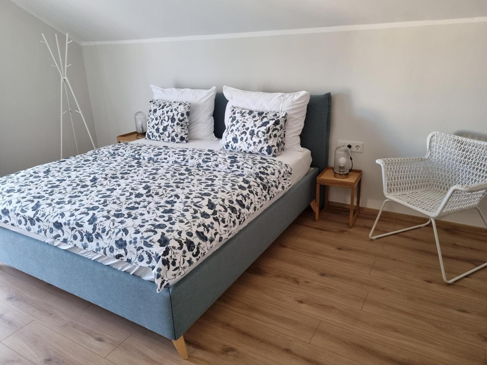 Ferienwohnung Binder Hubertusstrasse Velden am Woerthersee Ngoại thất bức ảnh