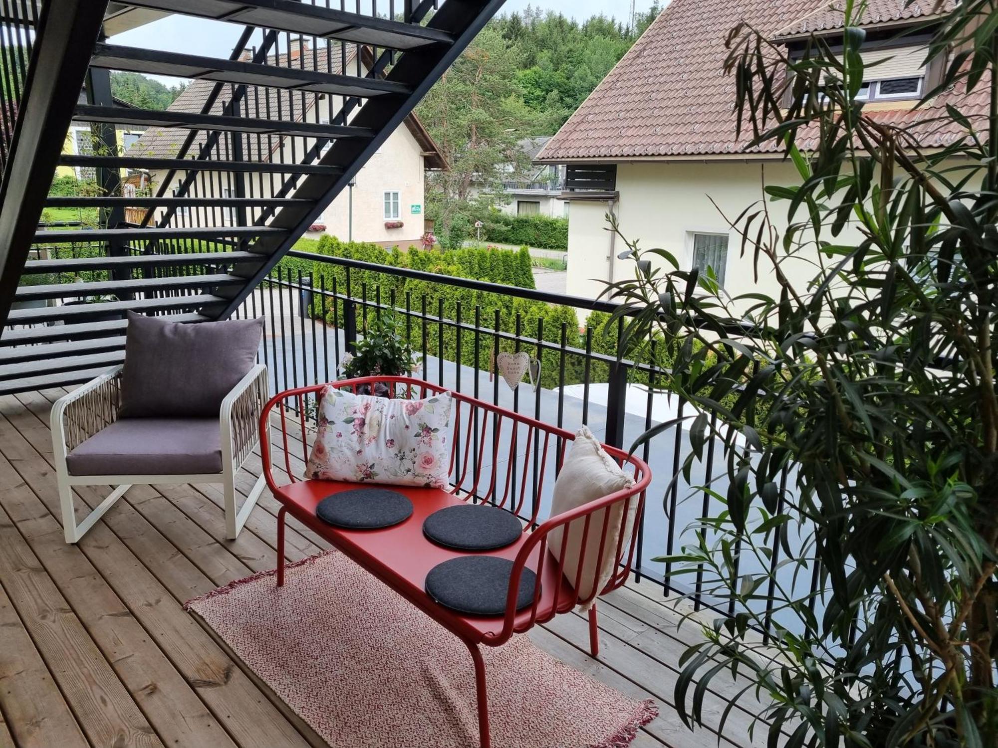 Ferienwohnung Binder Hubertusstrasse Velden am Woerthersee Ngoại thất bức ảnh